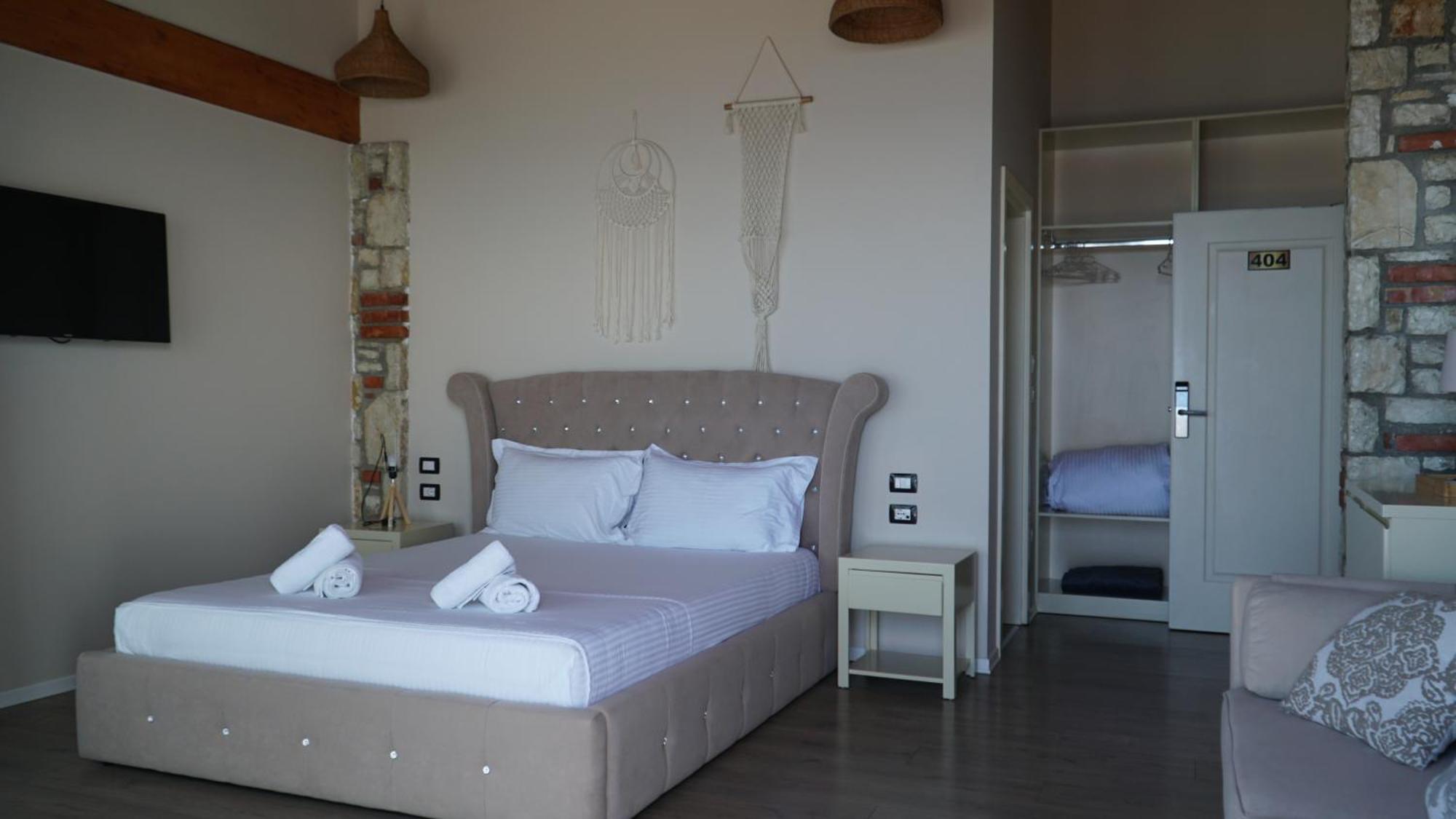 Hotel Natali Dhermi Ngoại thất bức ảnh