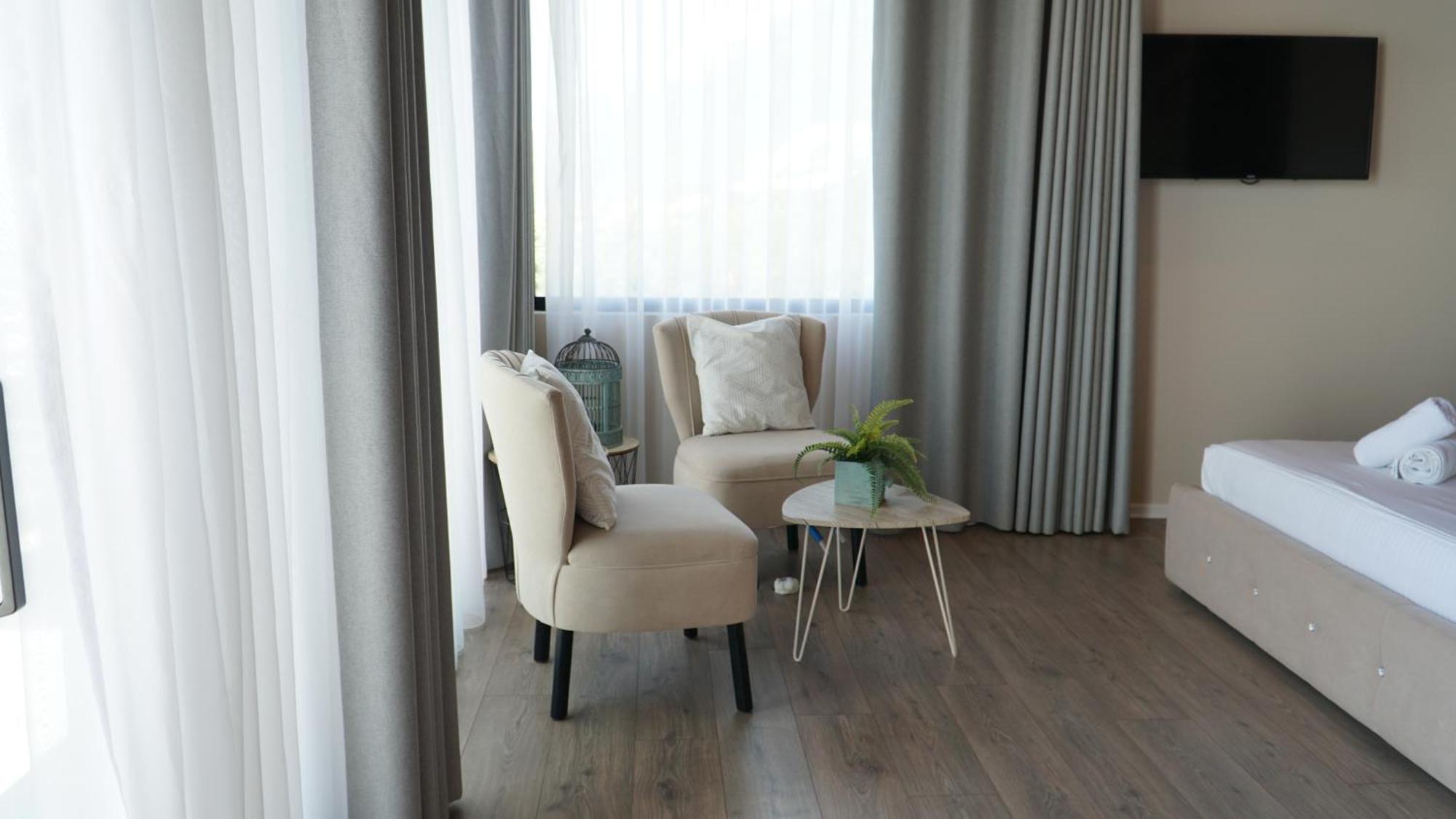 Hotel Natali Dhermi Ngoại thất bức ảnh